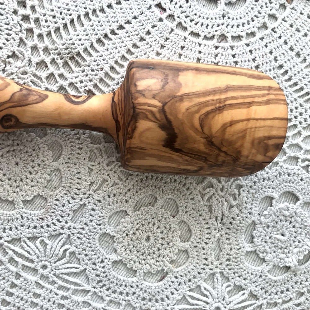 OLIVE WOOD SCOOP - Picture 3 of 6